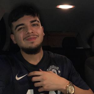 Meet your Posher, Jonny